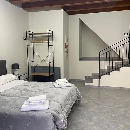 Antichi Cortili B&B 테르미니이메레세